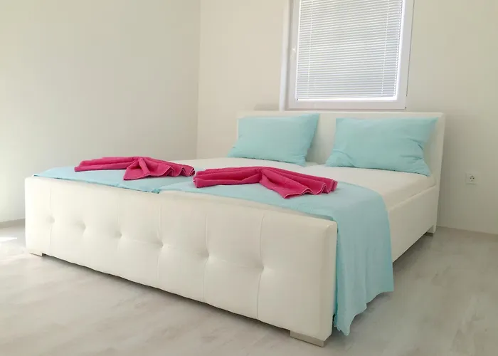 & Ana 2 Apartment